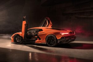 Lamborghini on Revuelto’s development: The Challenges