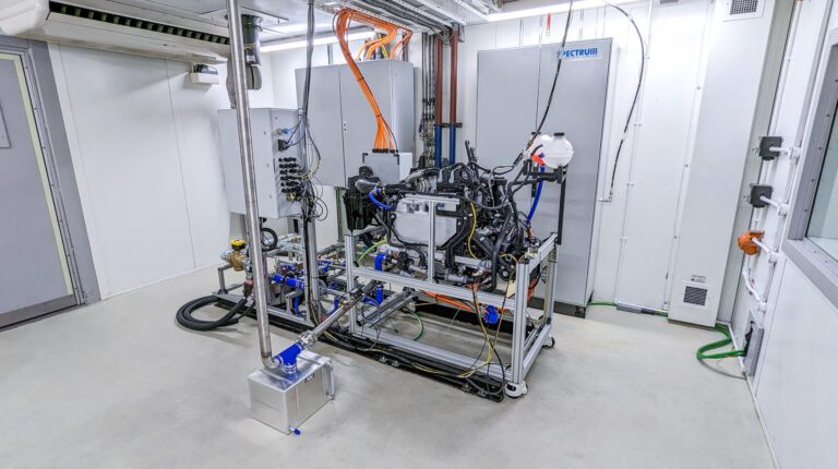 CamMotive expands UK hydrogen powertrain test capacity in UK
