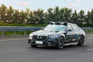 Mercedes-Benz granted approval to test L4 AVs in China