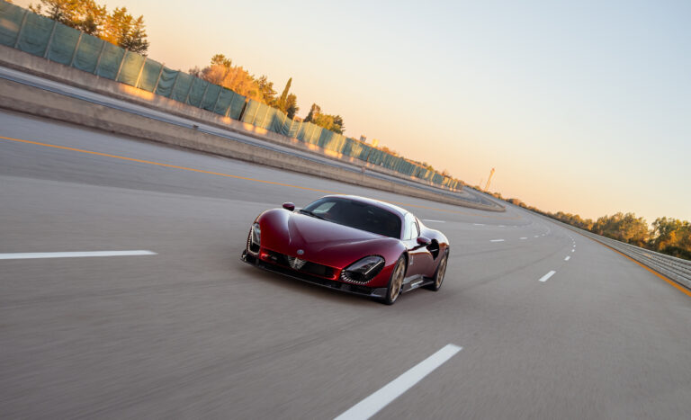 At the Nardò Ring, Alfa Romeo test drivers formulated the session to confirm the car’s performance goals, including a top speed of 207mph (333km/h)